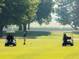 Storm Lake Golf Course - 5 min drive